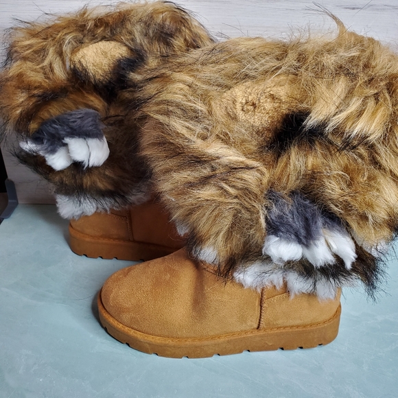 New! Camel Mid Calf Furry Winter Boots - Picture 5 of 5